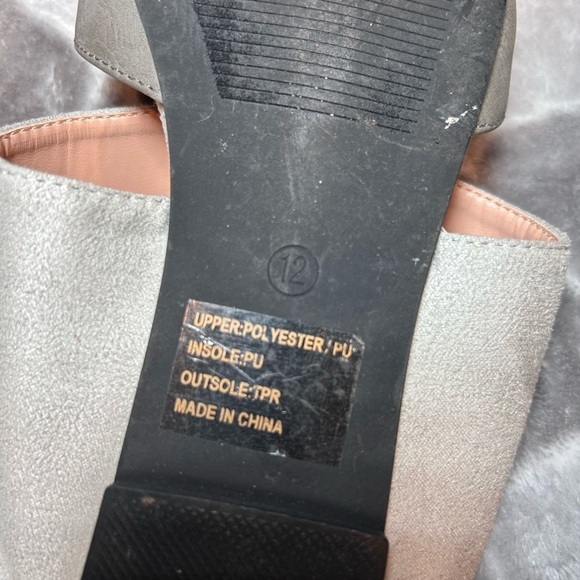 JC Journee Collection Women’s Pointed Toe Mule Flats in Faux Suede- Size 12 - Picture 5 of 5